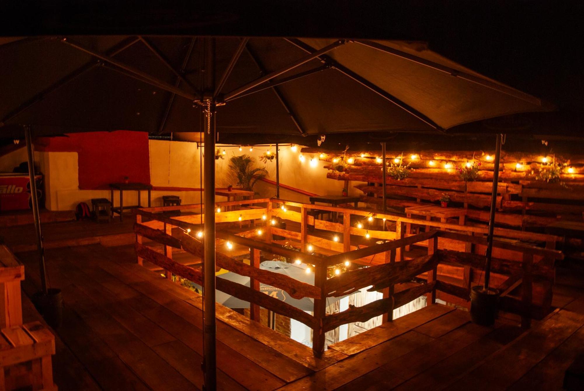 Kamazoztz Hostel And Travel 안티구아 과테말라 외부 사진